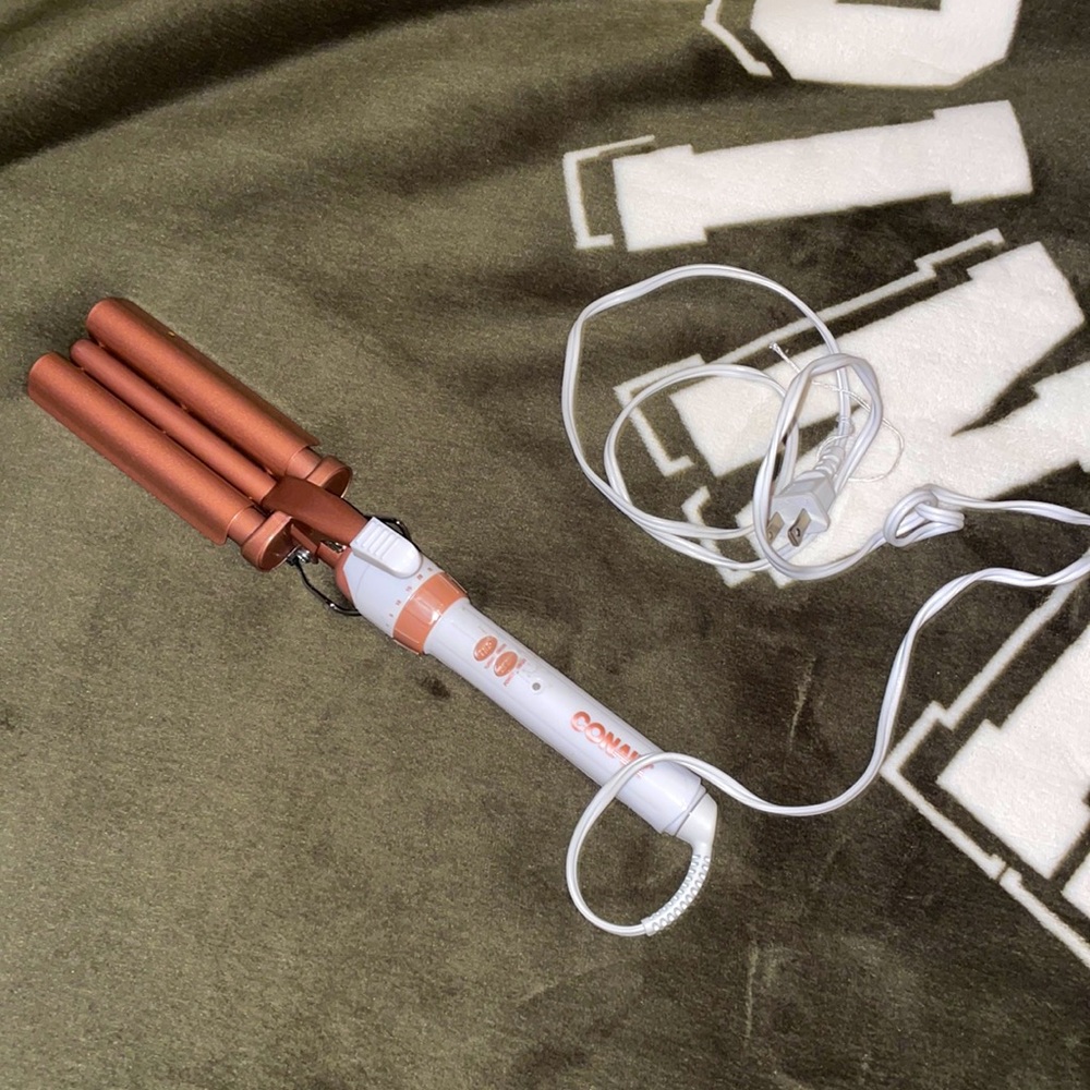 CONAIR Waves Hot Iron 🧡